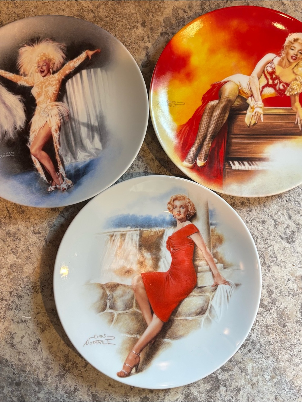 Set of 3 Decorative Vintage Marilyn Monroe Collector Plates - Delphi collection